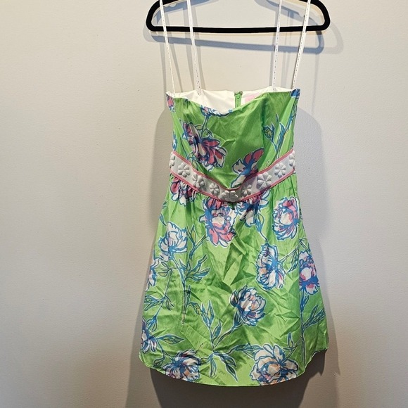 Lilly Pulitzer Dresses & Skirts - Lilly Pulitzer Langley Dress Green Floral Beaded Waist 48322 Size 6
